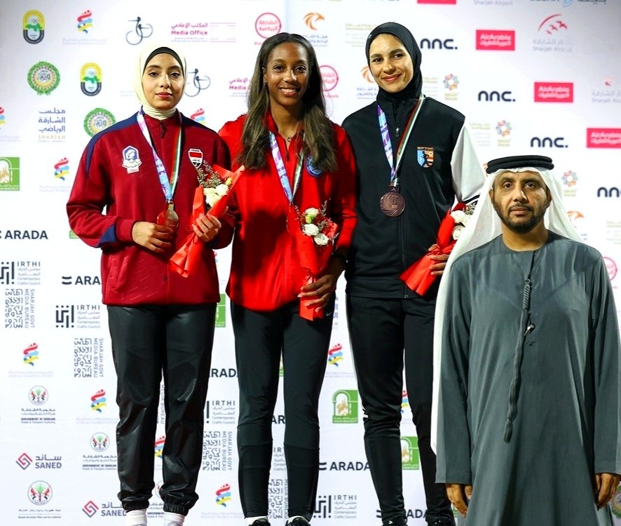 لاعبة نادي سلوى الصباح عائشة الخضر تحرز ذهبية الوثب الطويل في دورة الألعاب العربية للسيدات بالشارقة