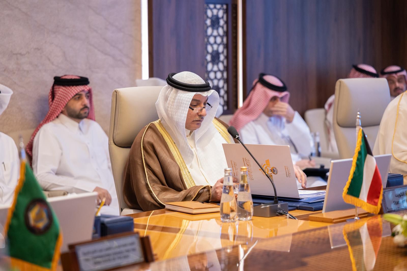 رئيس الإدارة العامة للجمارك الكويتي يوسف النويف خلال مشاركته في الاجتماع