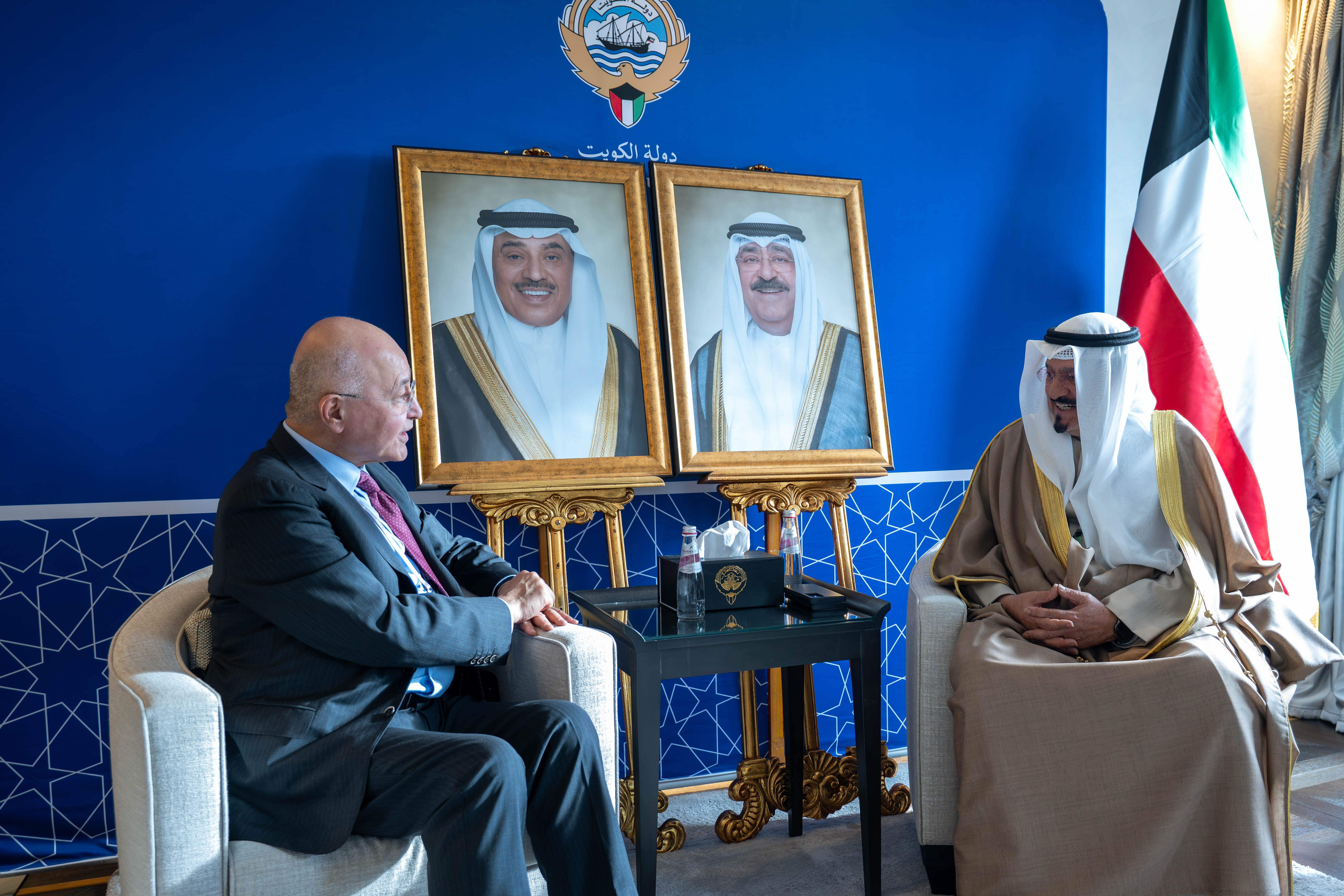 سمو الشيخ أحمد عبدالله الأحمد الصباح رئيس مجلس الوزراء يستقبل المفوض السامي للأمم المتحدة لشؤون اللاجئين