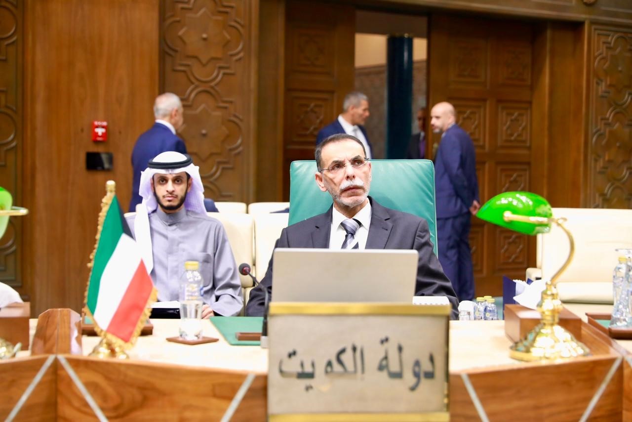 مدير إدارة شؤون المنظمات المتخصصة ومدير إدارة المفاوضات الاقتصادية بالتكليف في وزارة المالية محمود بن حسين