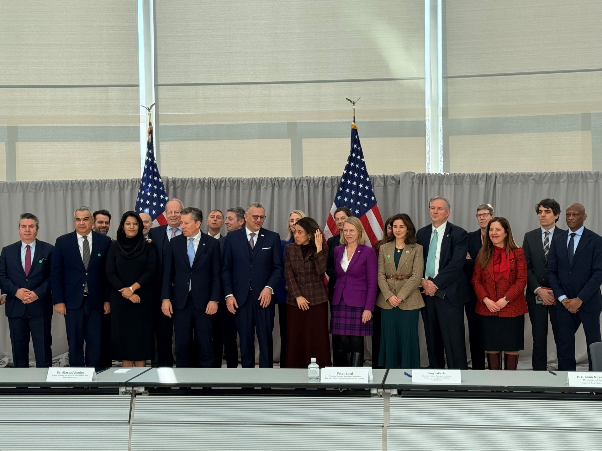 سفيرة دولة الكويت لدى الولايات المتحدة الأمريكية الشيخة الزين الصباح خلال مشاركتها في الفعالية التي أقيمت بـ «مؤسسة دونالد ترامب للسلام»