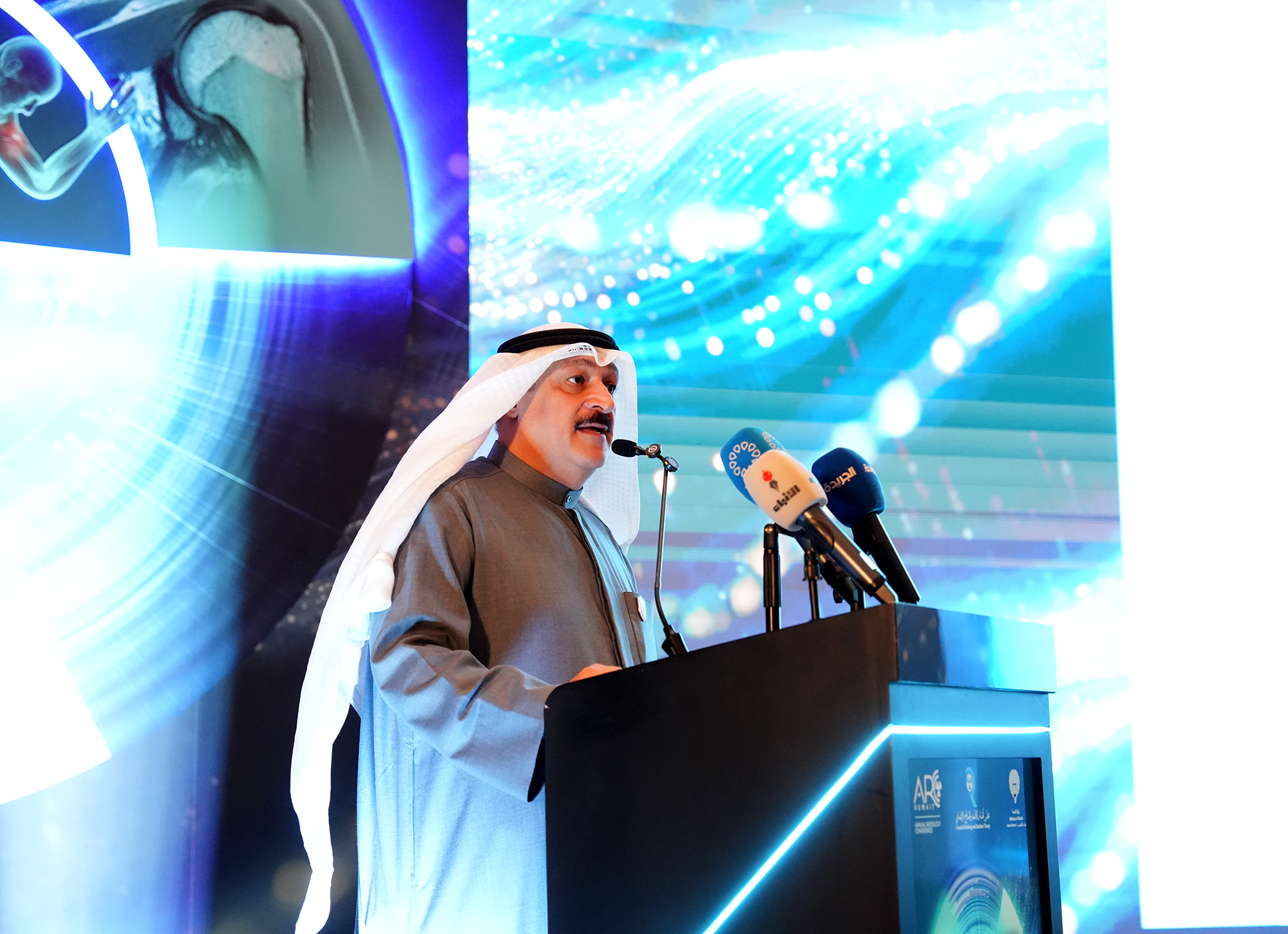 وزير الصحة د.أحمد العوضي  يلقى الكلمة الافتتاحية للمؤتمر السنوي للاشعة