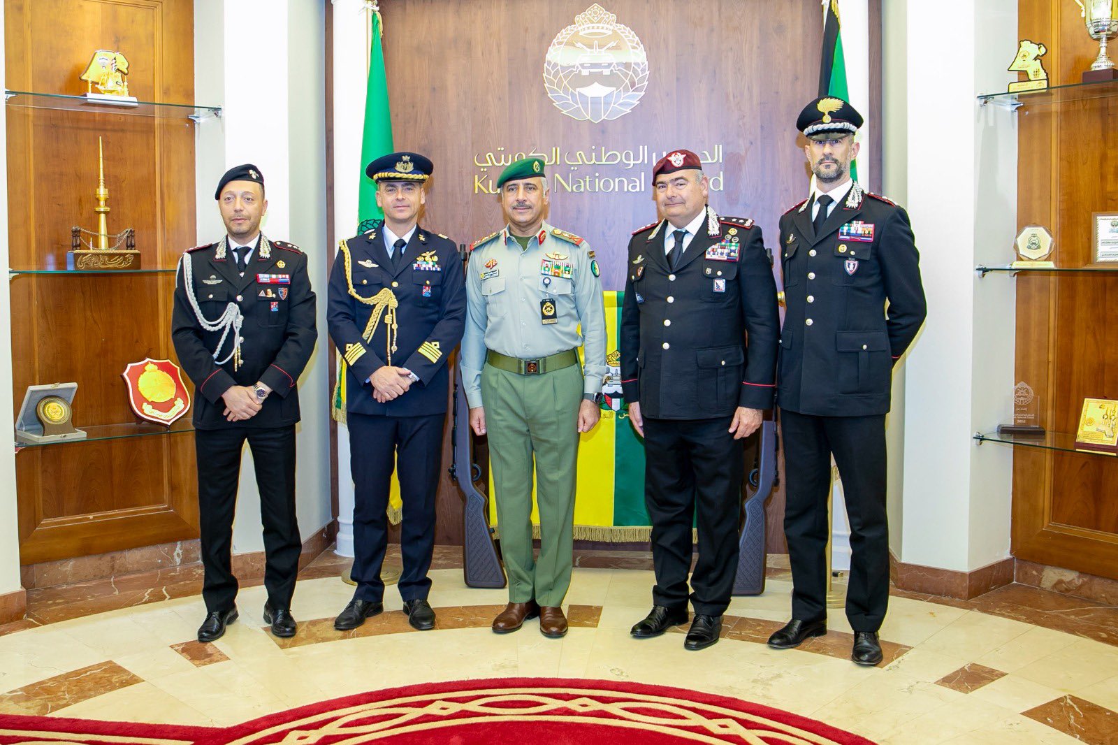 وكيل الحرس الوطني يستقبل وفد من قوات الدرك الإيطالي