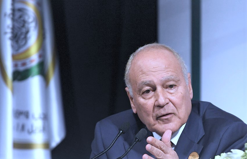 Aboul Gheit qualifie l'attaque de crime de guerre.