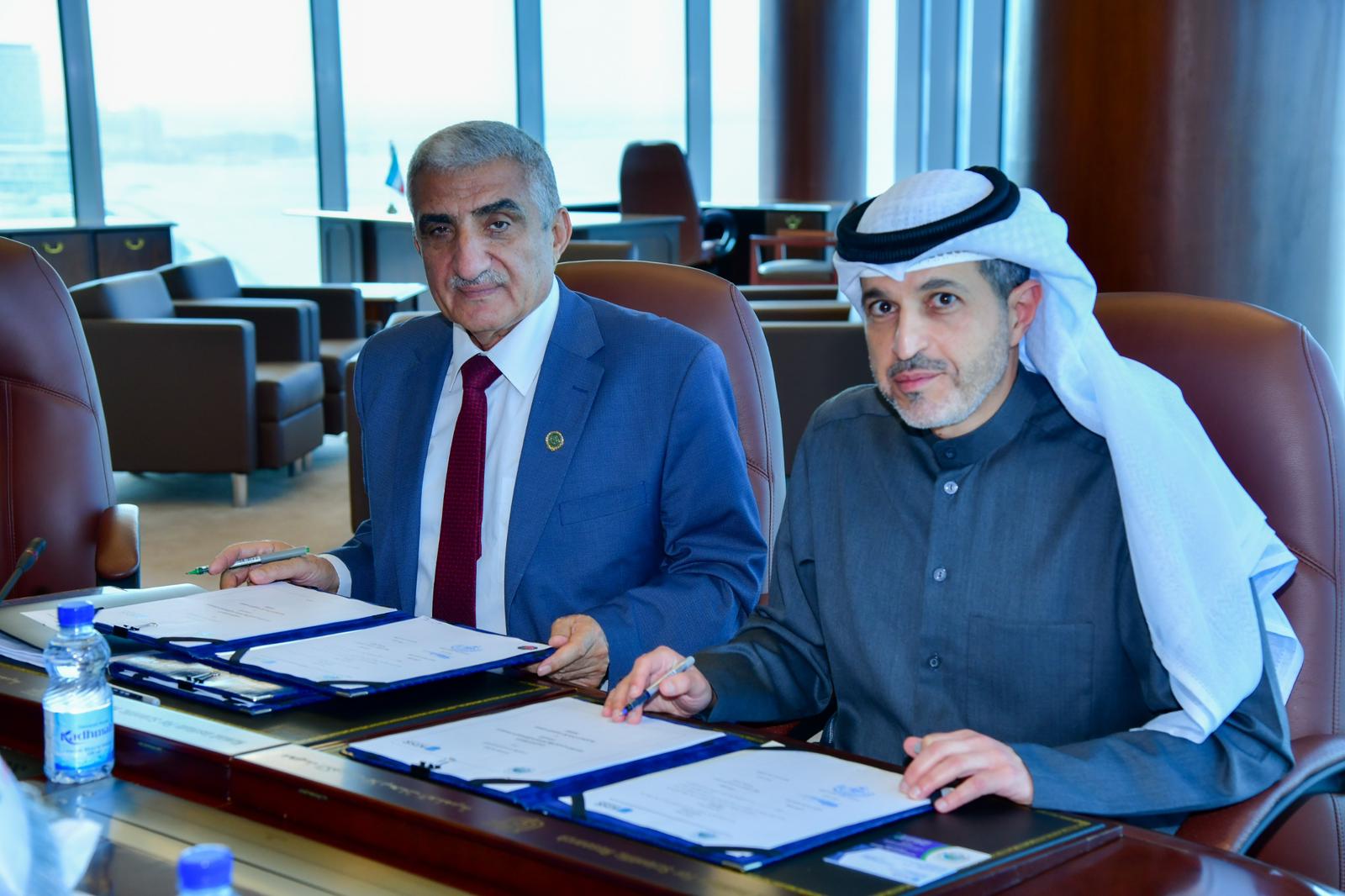 مدير عام المعهد الدكتور فيصل الحميدان مع مدير عام (أكساد) الدكتور نصر الدين العبيد