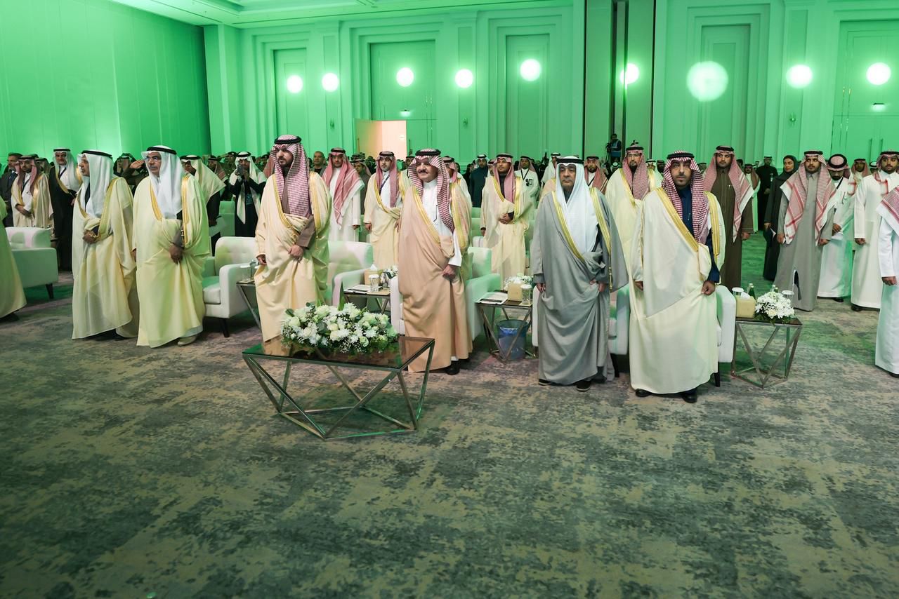 جانب من مشاركة الأمين العام لمجلس التعاون جاسم البديوي في ملتقى الطرق والنقل بالمنطقة الشرقية