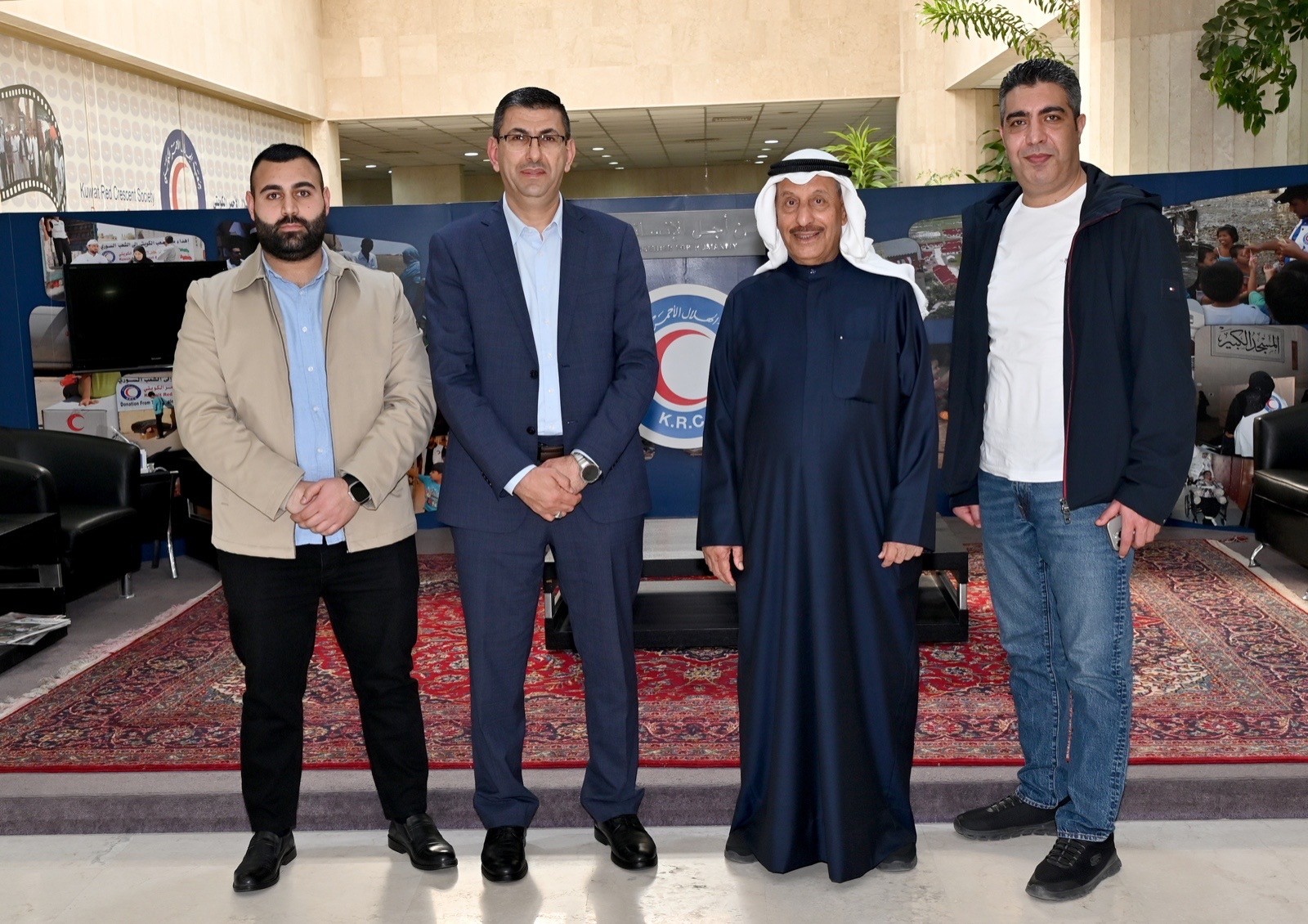 (الهلال الأحمر) يستقبل اليوم الأحد وفدا من جمعية وافا للتنمية وبناء القدرات الفلسطينية في مقر الجمعية